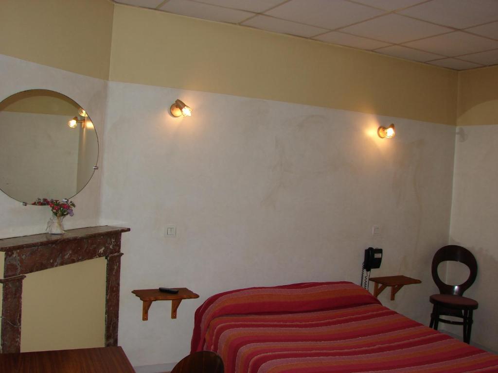 Hotel De Lyon Limoges Rom bilde